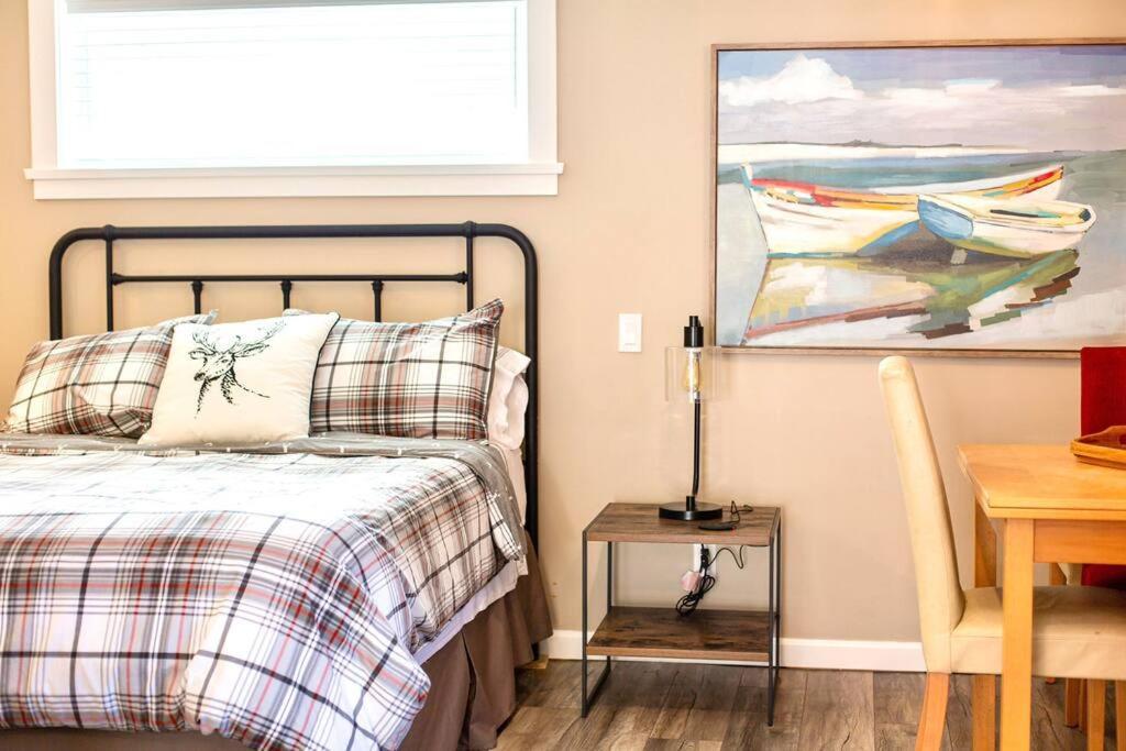 Raincoast Retreat At Shawnigan Lake! Luaran gambar